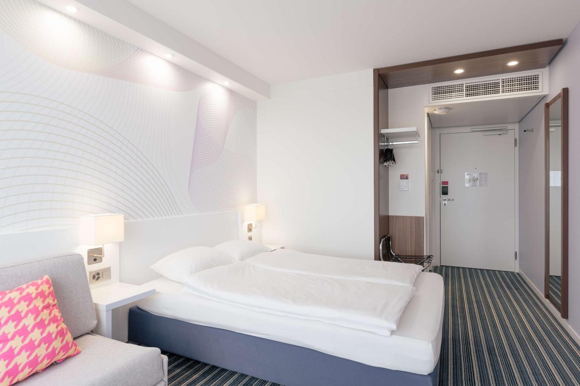 Prize By Radisson, Zurich Affoltern Am Albis Hotel ภายนอก รูปภาพ