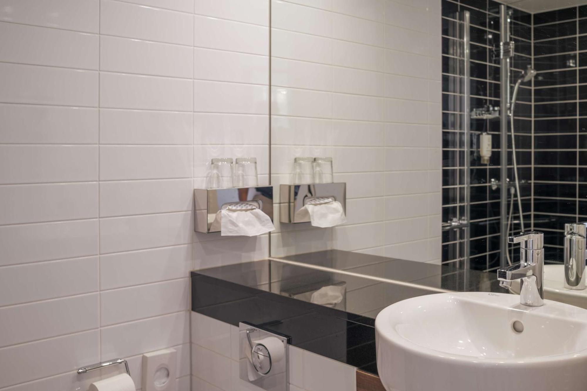 Prize By Radisson, Zurich Affoltern Am Albis Hotel ภายนอก รูปภาพ